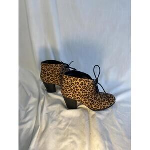 Y Not Womans 8.5 Brown Leopard Animal Print Lace Up Ankle Chunky Heel Boots